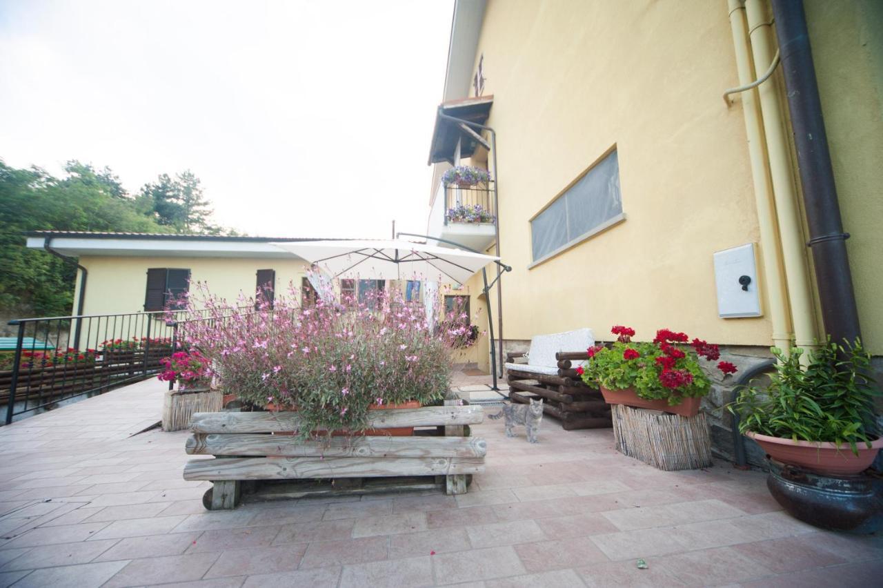 Il Castagno Bed & Breakfast Montemonaco Dış mekan fotoğraf